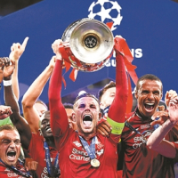 还是年轻球 还是年轻球