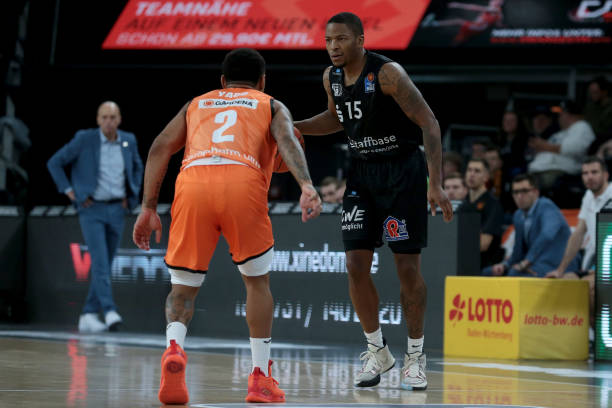 各自当时乃 各自当时乃